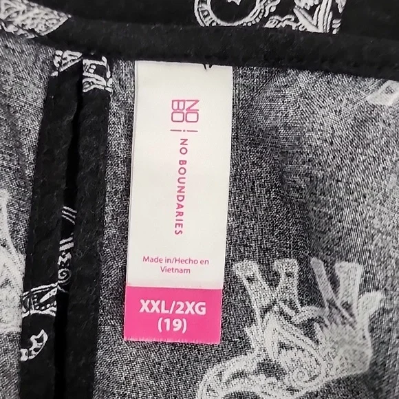 No Boundaries Top Elephants Spaghatti Strap Black Plus Size XXL - Picture 9 of 11